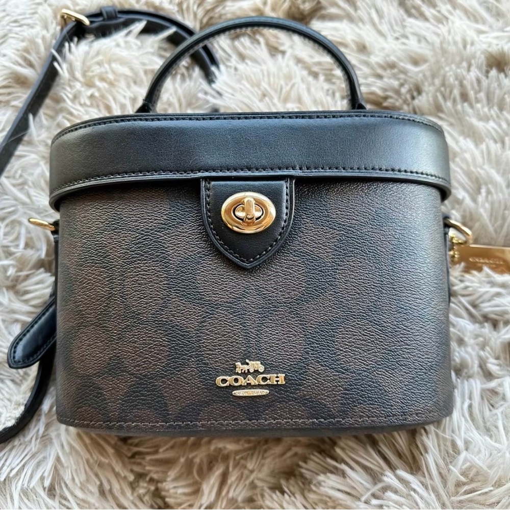 COPY - COACH KAY CROSSBODY BAG IN SIGNATURE CANVAS BLACK LEATHER BAG